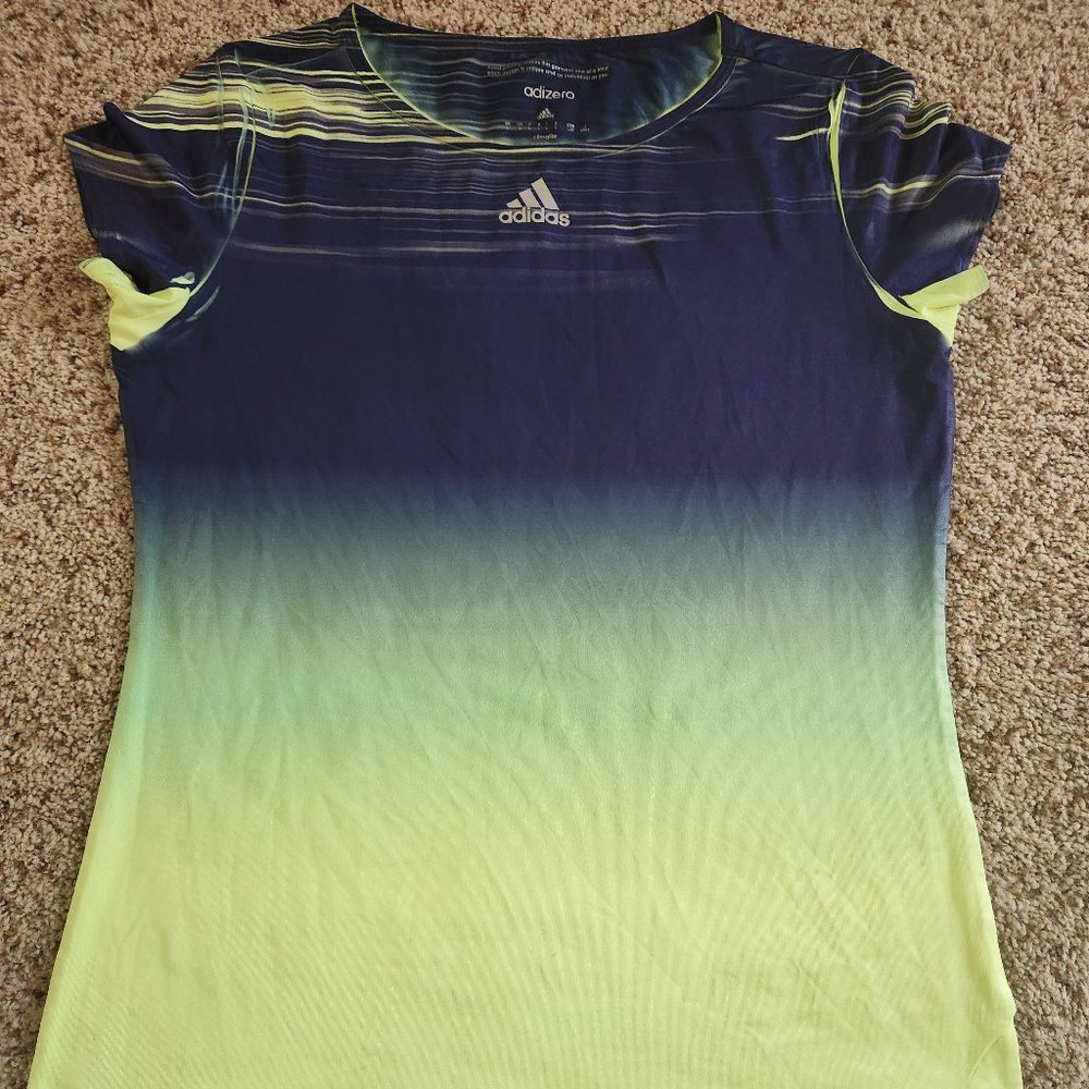 Adidas top yellow/Blue size L